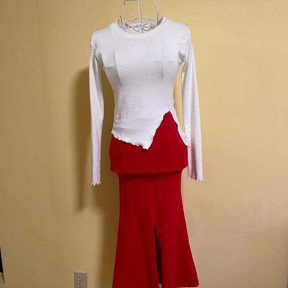 Red midi trumpet skirt with asymmetrical design for cocktail - Picture 1 of 14